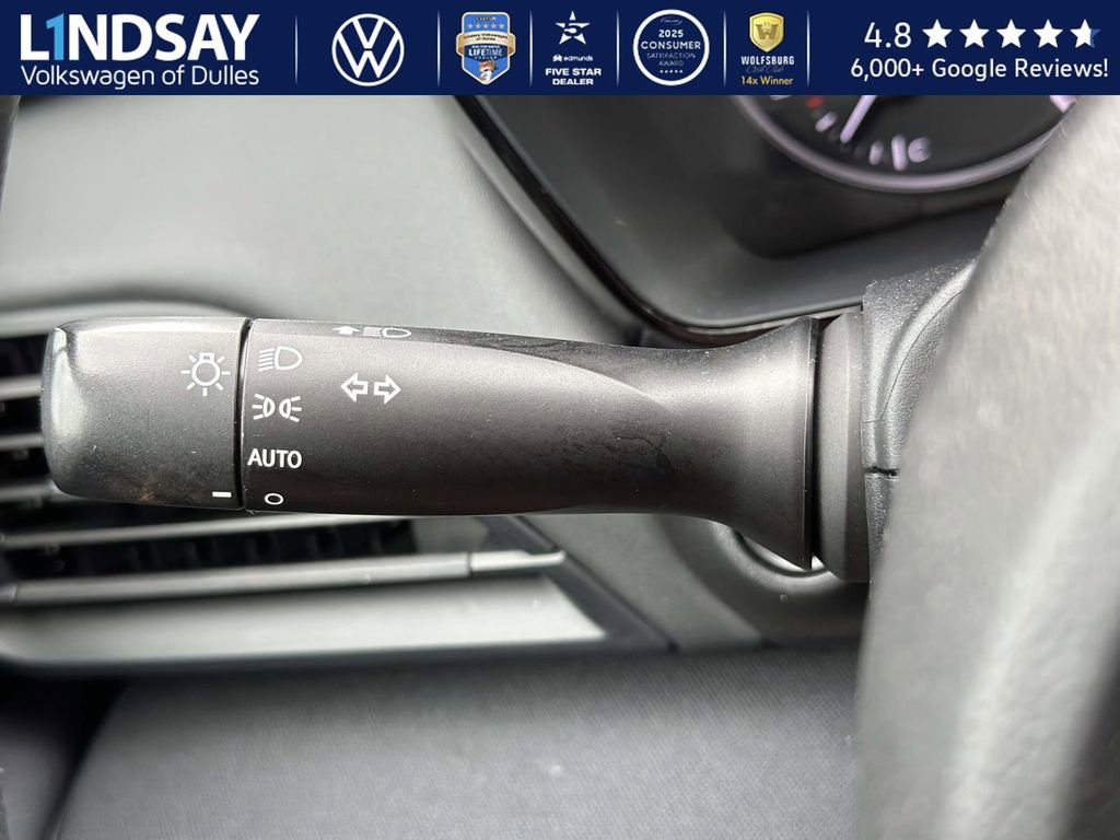 Used 2023 Subaru Legacy Premium image 21