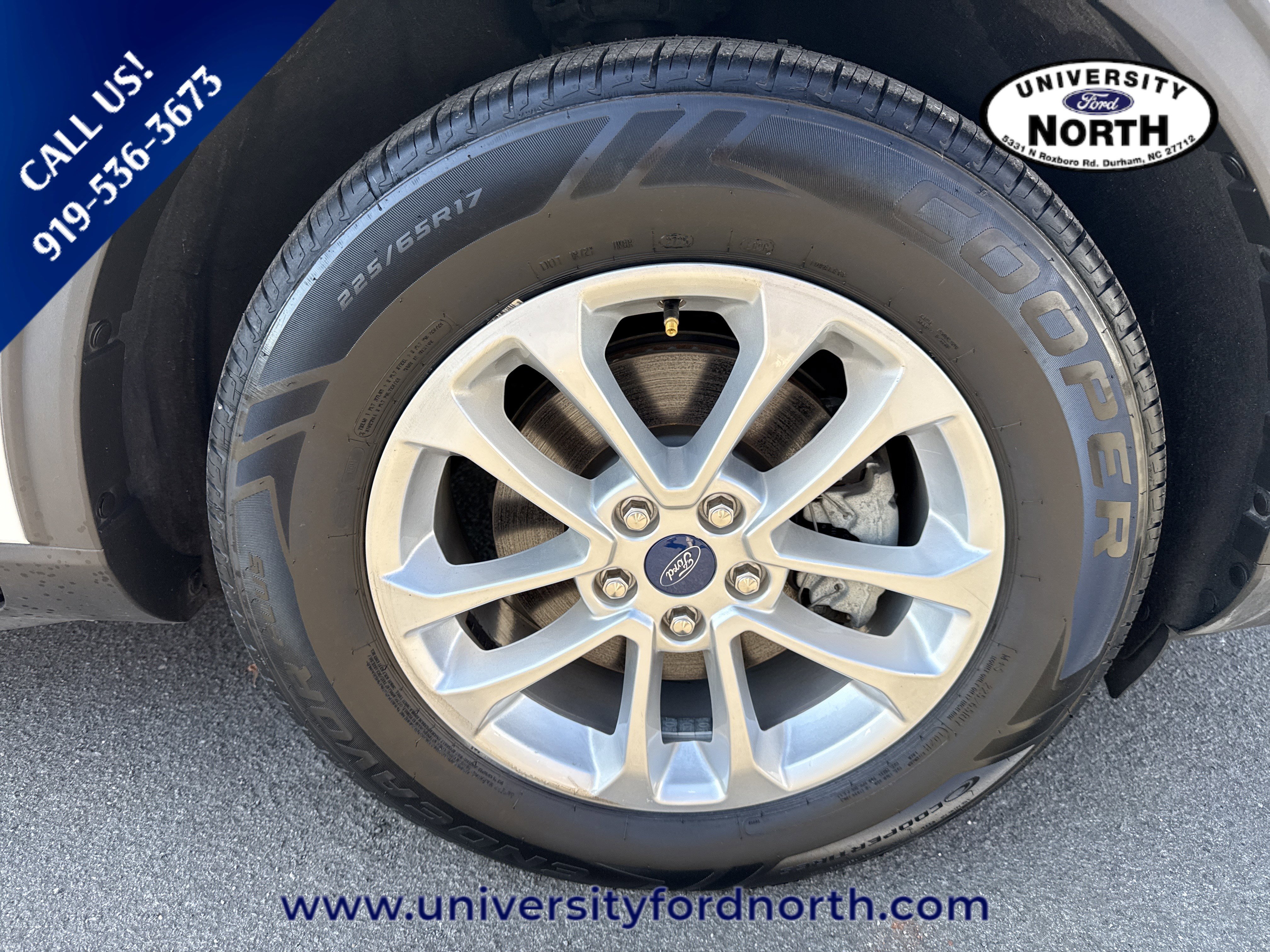 Used 2022 Ford Escape SE w/ Convenience Package image 9