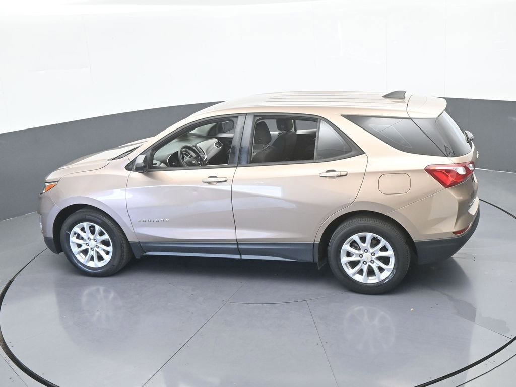 Used 2019 Chevrolet Equinox LS image 42