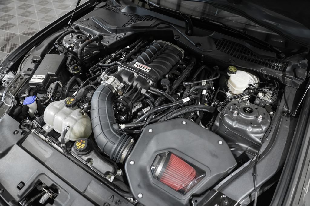 Used 2021 Ford Mustang GT Premium w/ Equipment Group 401A RWD image 15