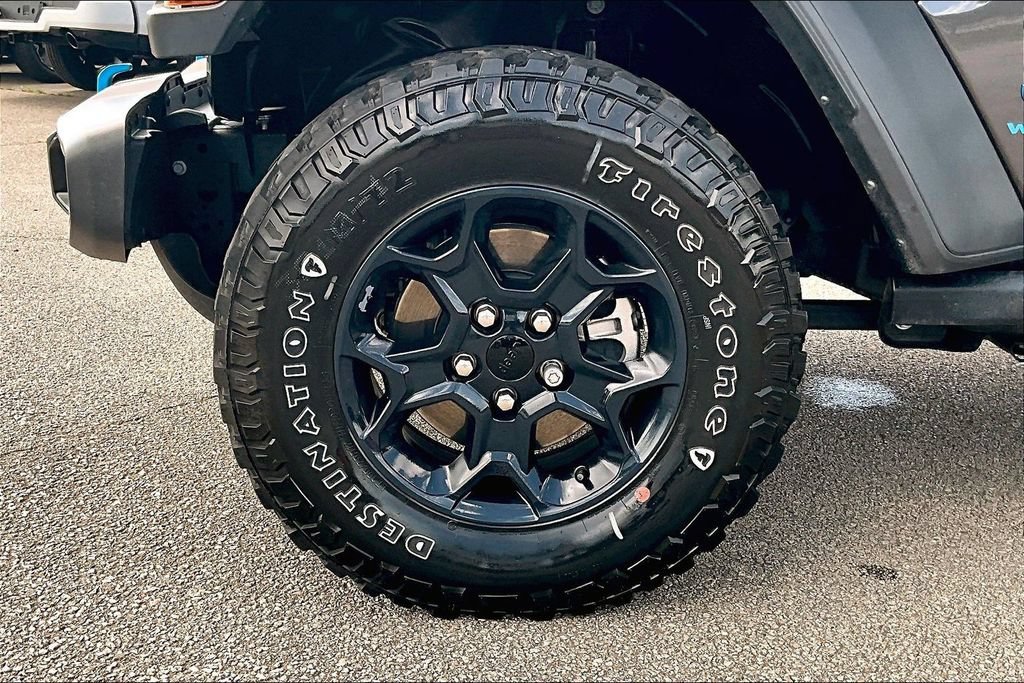 Used 2023 Jeep Wrangler Unlimited w/ 8.4" Radio Group AWD/4WD image 8