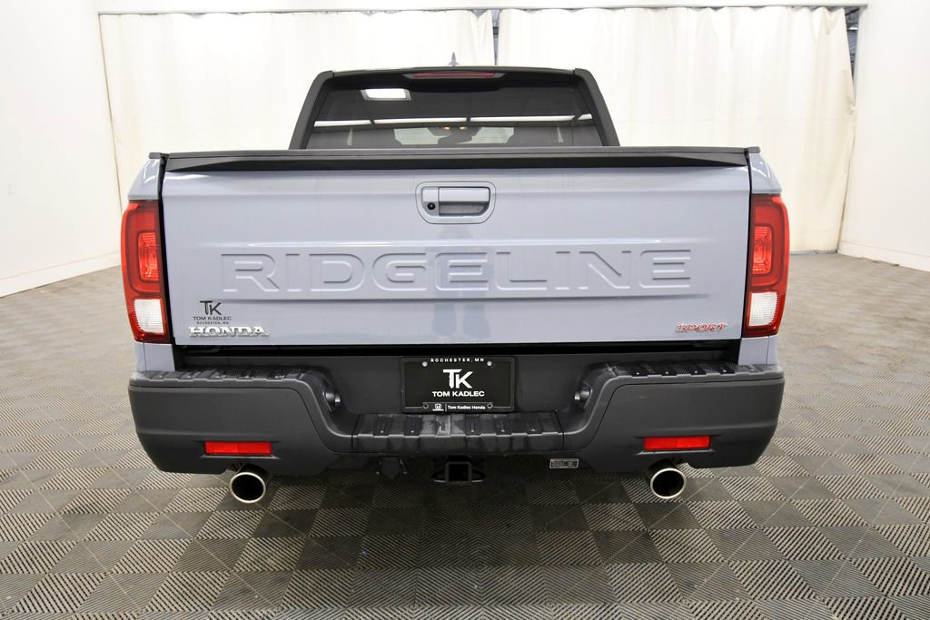 Certified 2025 Honda Ridgeline Sport image 6