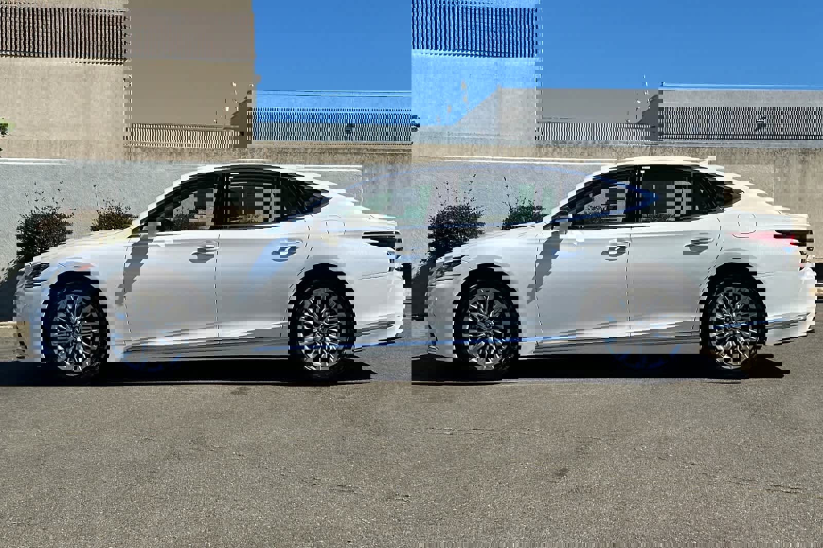 Used 2019 Lexus LS 500 w/ Interior Upgrade Package image 9