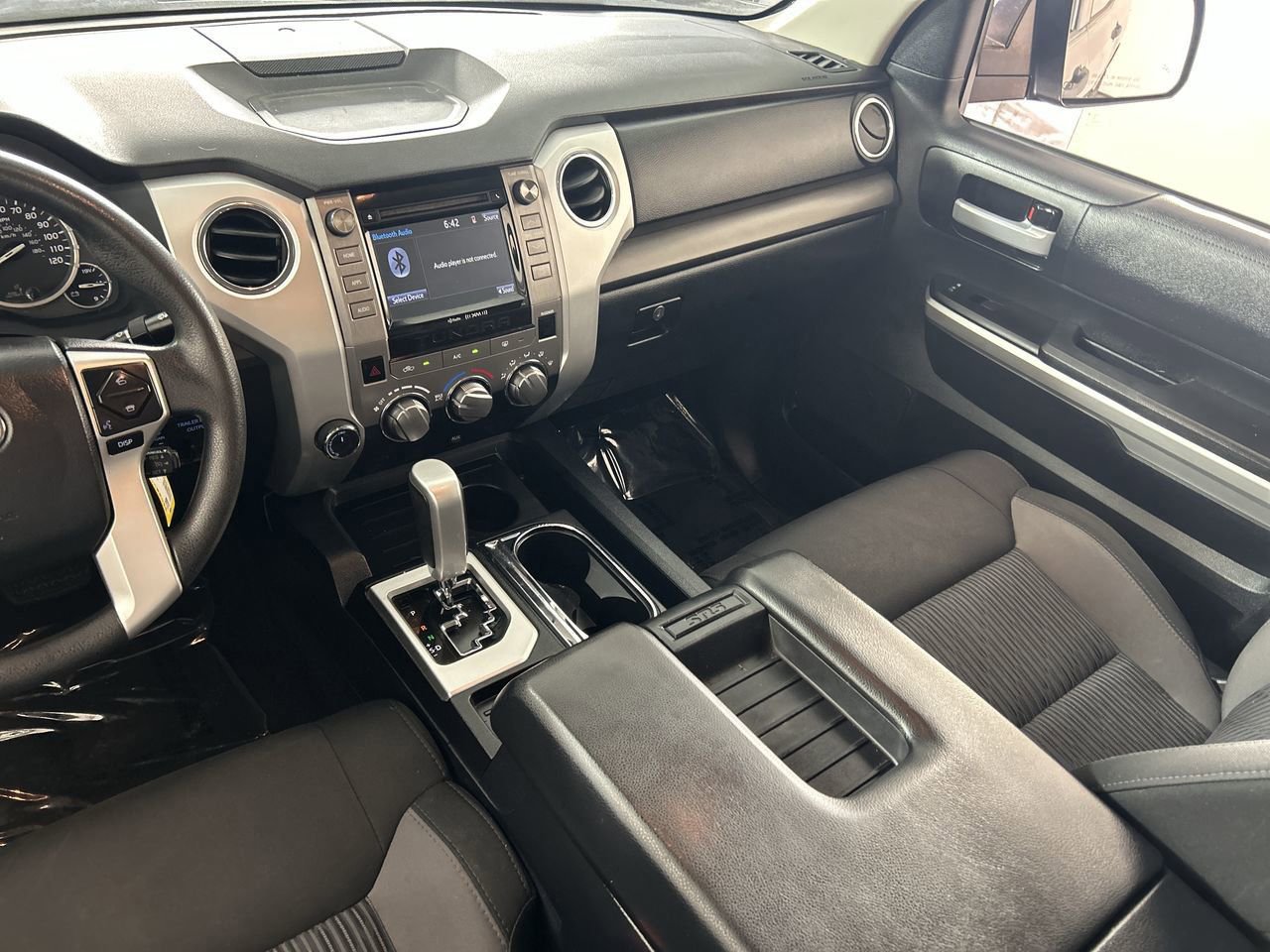Used 2017 Toyota Tundra SR5 image 22