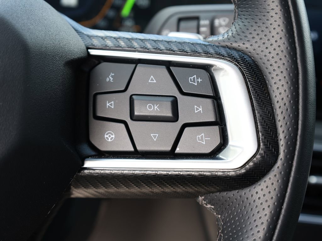 Used 2025 Ford Mustang GT Premium image 35