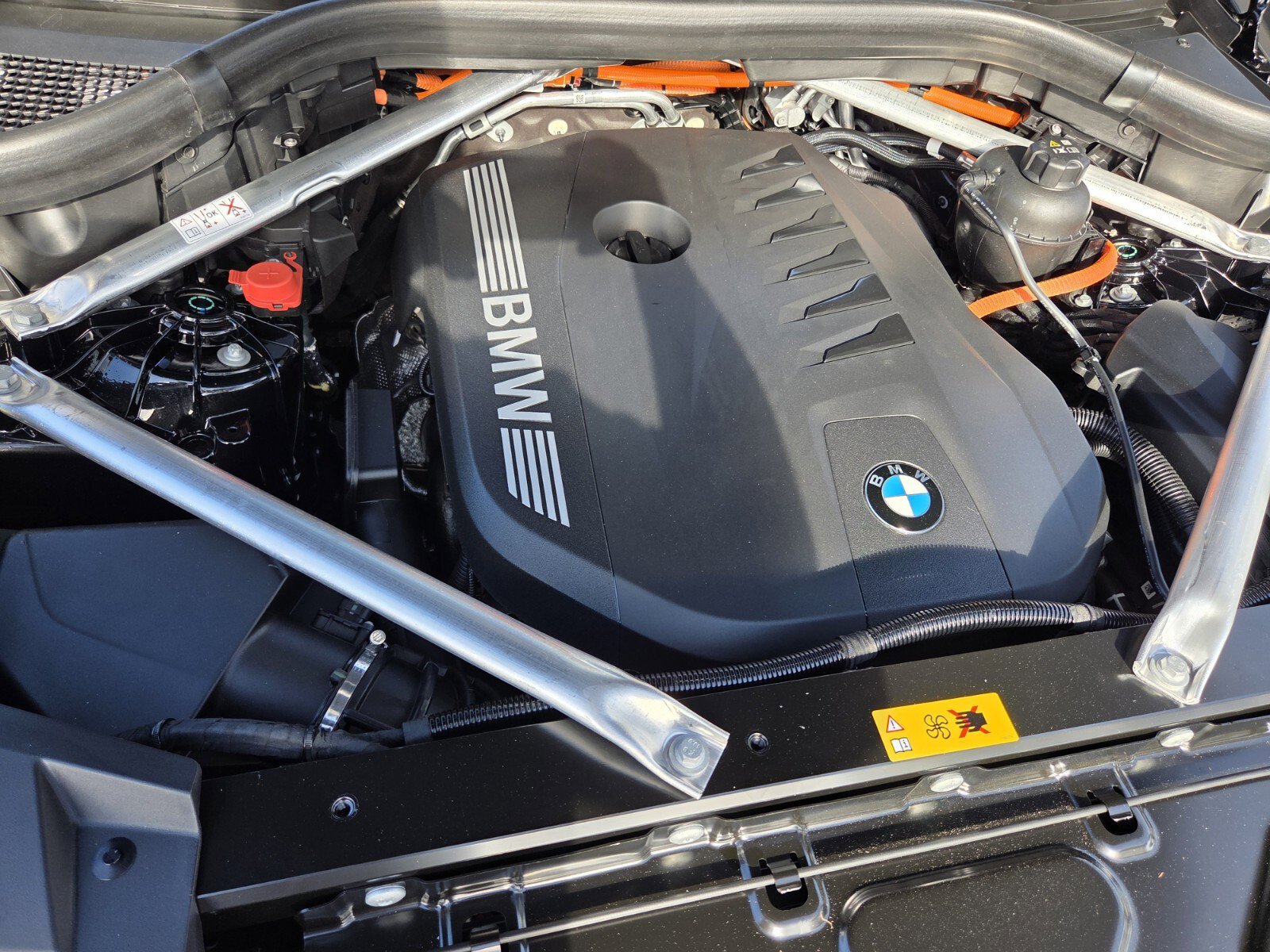 New 2026 BMW X5 xDrive50e w/ Executive Package image 18