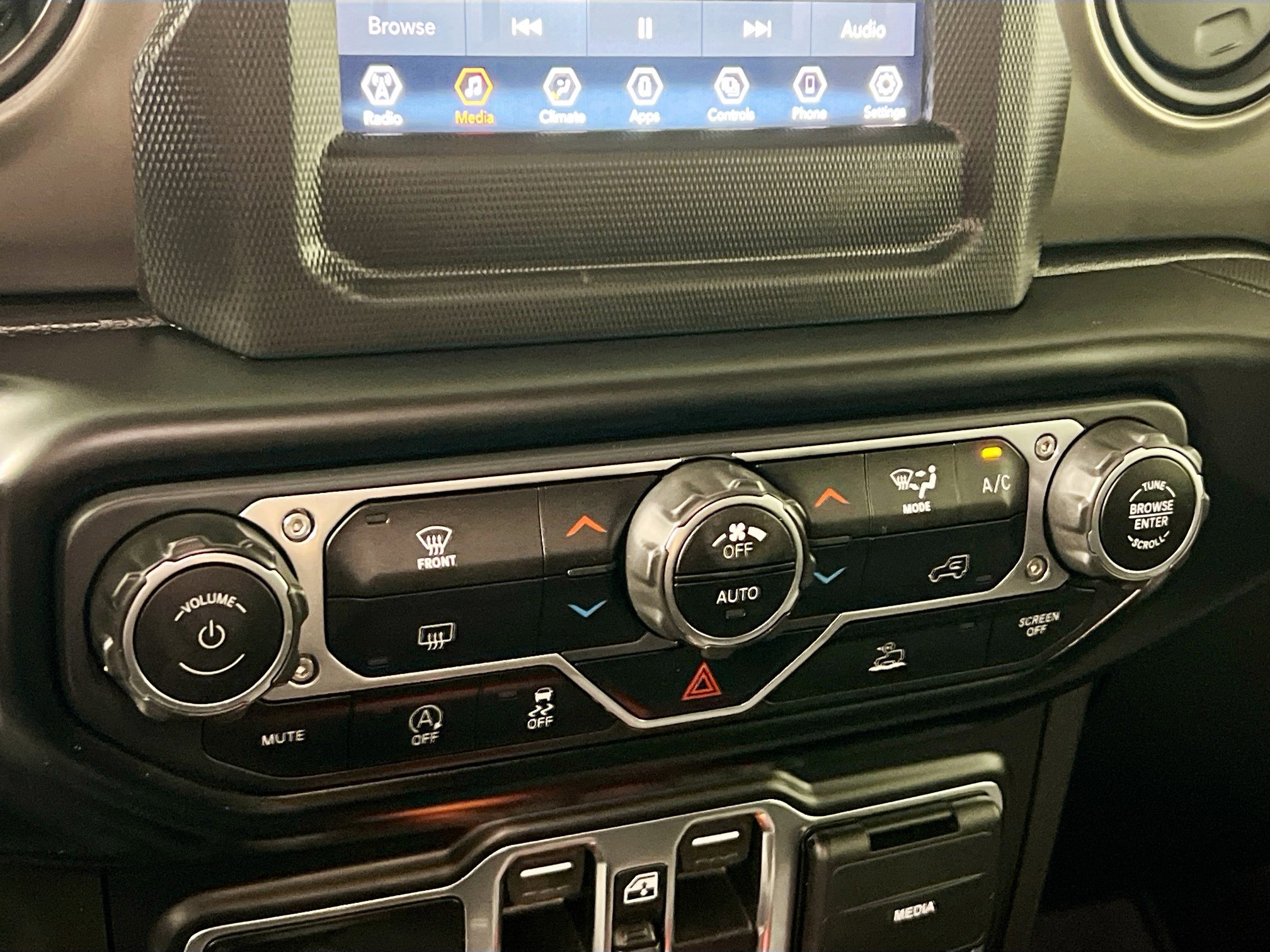 Used 2021 Jeep Wrangler Unlimited Sport AWD/4WD image 27