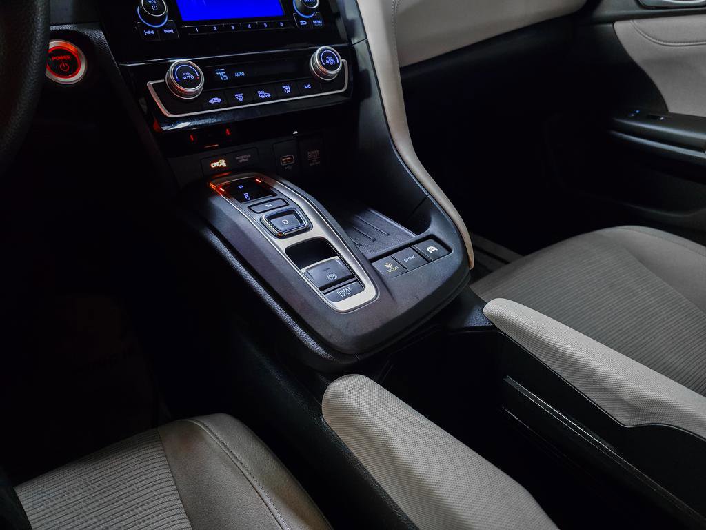 Used 2019 Honda Insight LX image 34