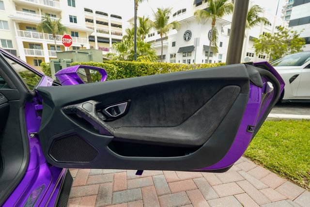 Used 2021 Lamborghini Huracan EVO image 81