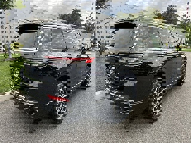 Certified 2022 Jeep Grand Cherokee L Overland image 8