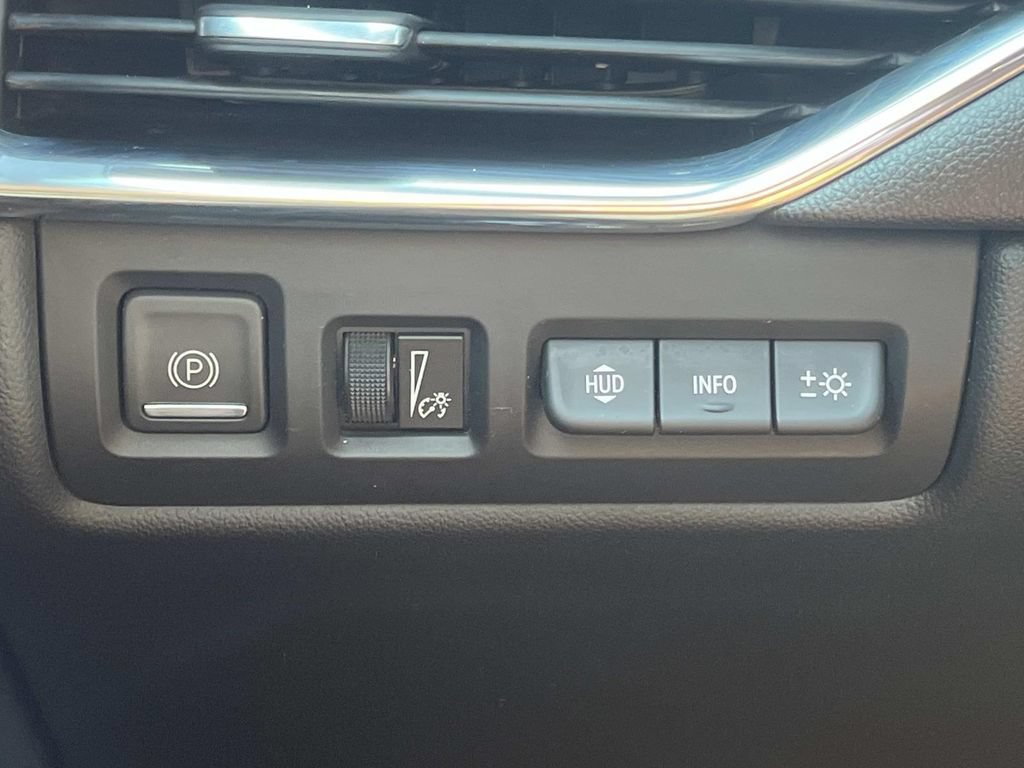 Used 2020 Cadillac XT4 Sport AWD/4WD image 39