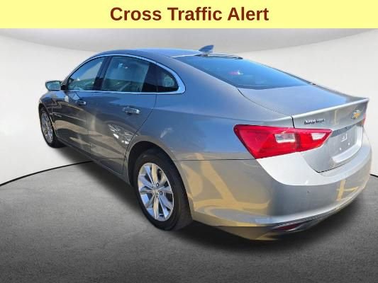 Used 2025 Chevrolet Malibu LT image 8