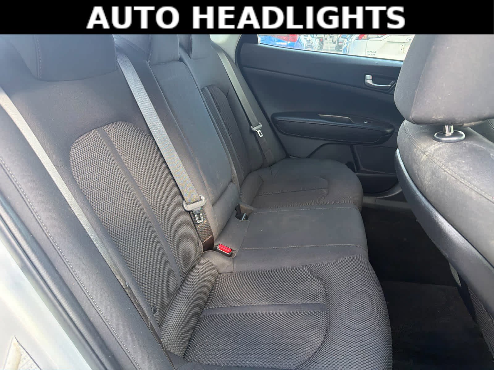 Used 2020 Kia Optima LX image 5