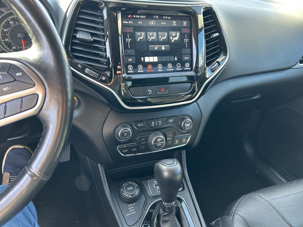 Used 2020 Jeep Cherokee Limited image 10