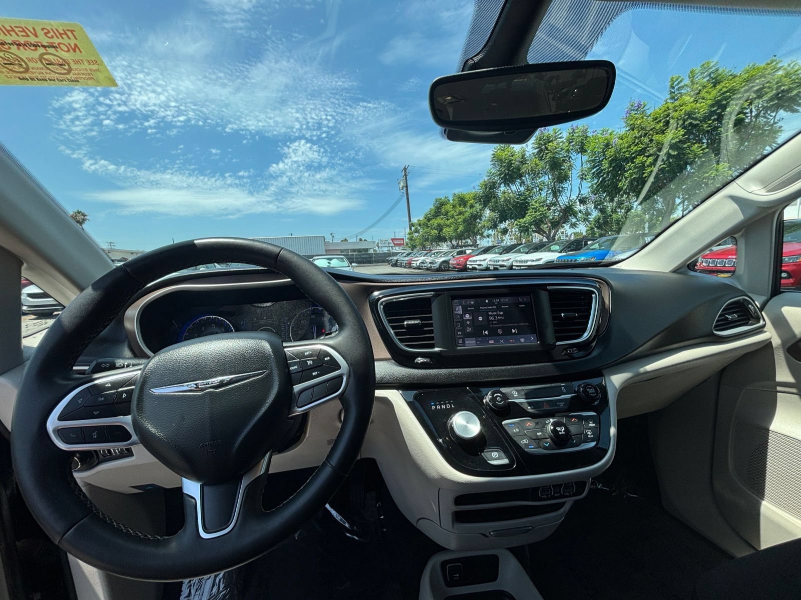 Used 2024 Chrysler Voyager LX FWD image 36