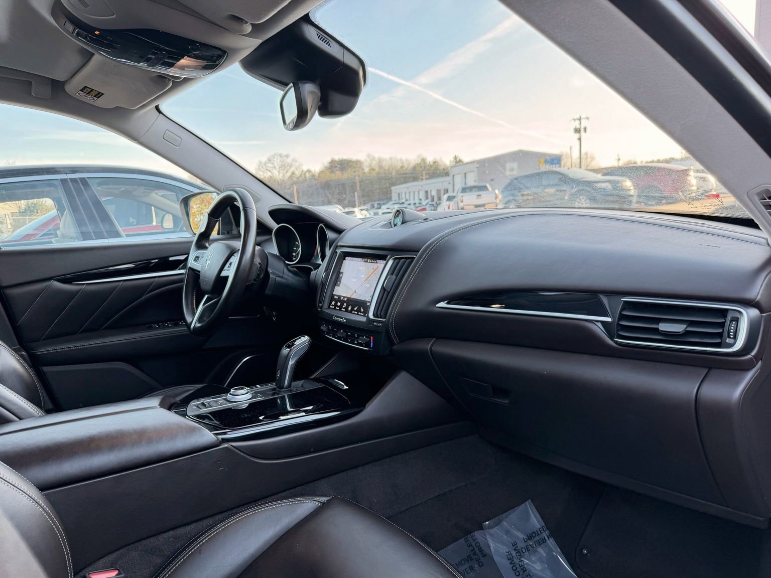 Used 2019 Maserati Levante image 29