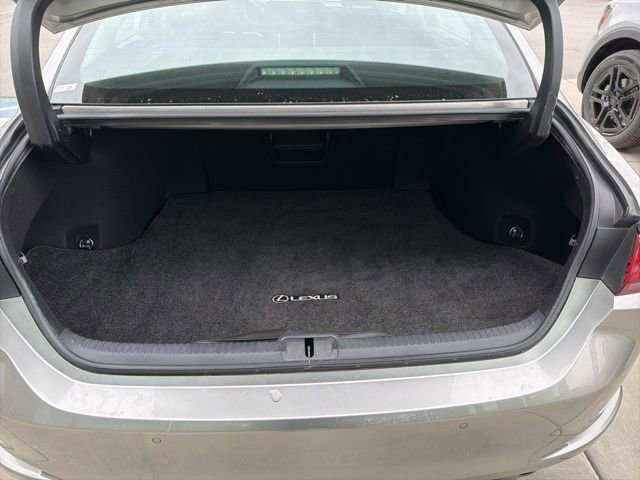 Used 2019 Lexus ES 350 w/ Accessory Package image 29