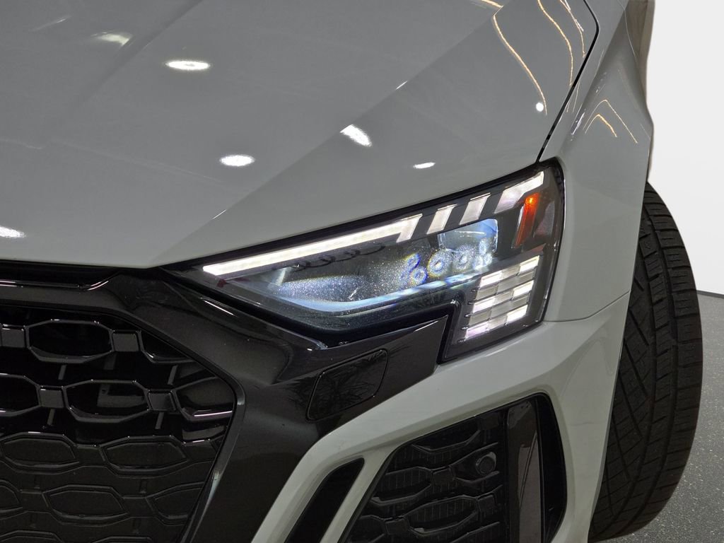 Used 2022 Audi RS 3 image 31