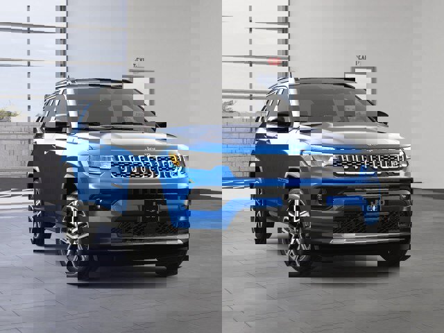 New 2025 Jeep Compass Limited w/ Sun & Sound Group image 7