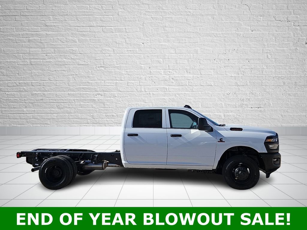 New 2026 RAM 3500 Tradesman image 5