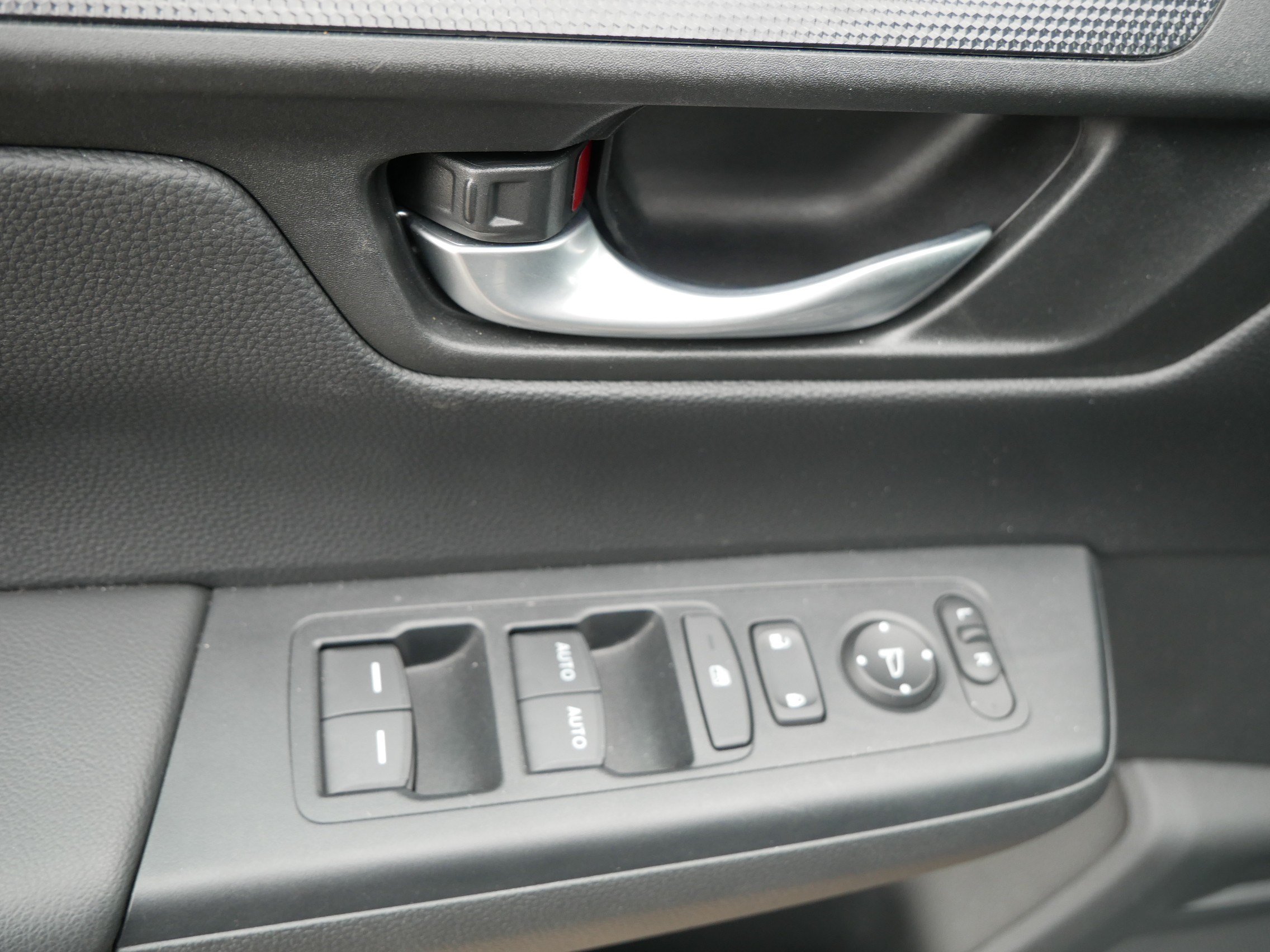 Certified 2023 Honda CR-V EX image 19