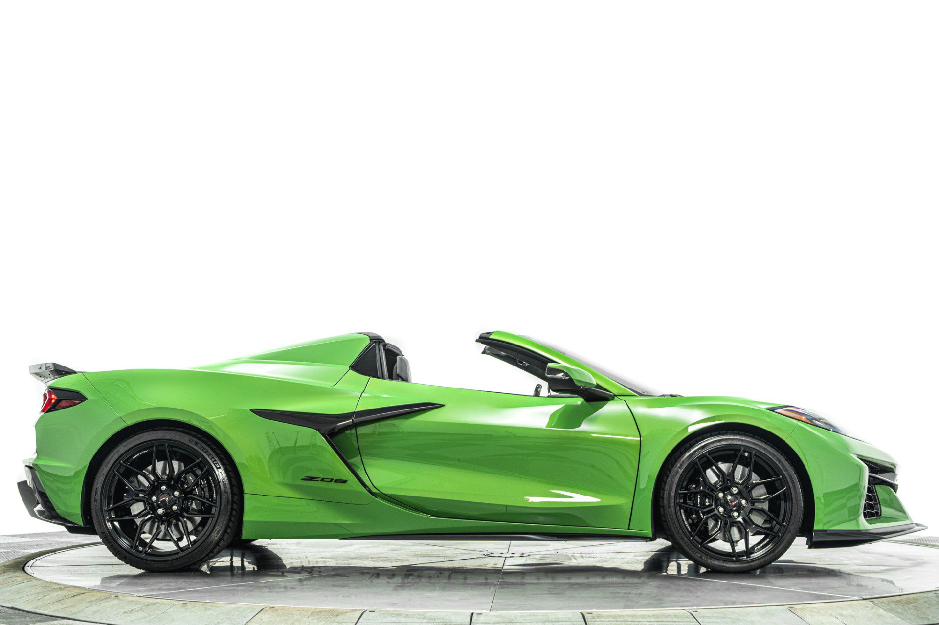Used 2026 Chevrolet Corvette Z06 RWD image 49