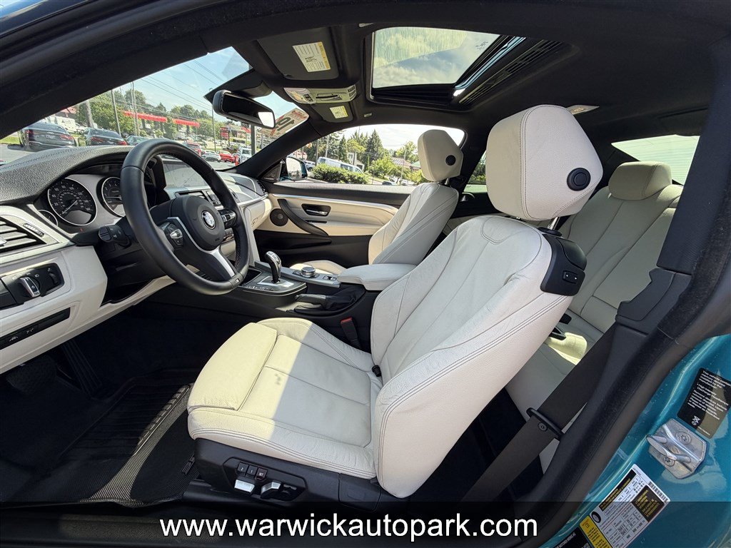 Used 2019 BMW 440i Coupe w/ M Sport Package RWD image 7