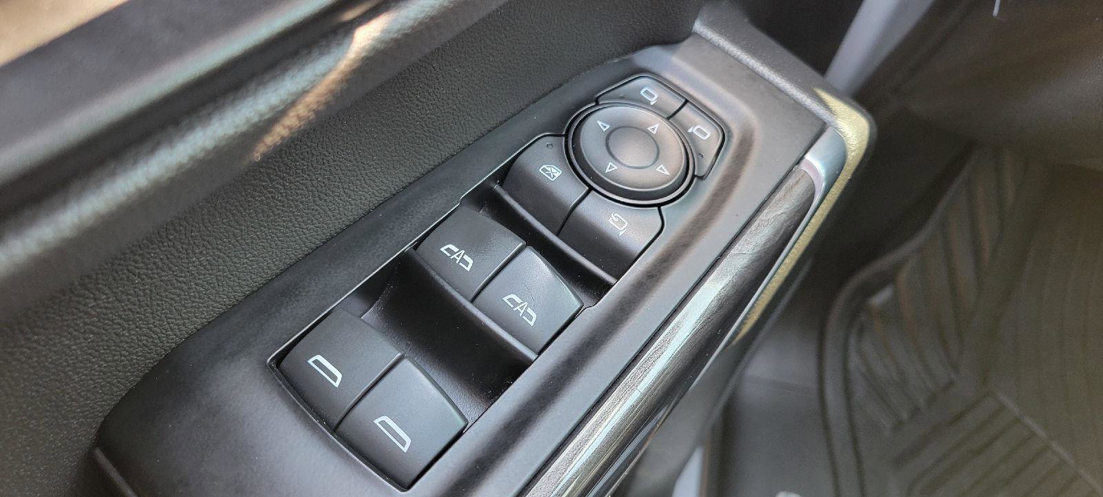 Used 2019 Chevrolet Silverado 1500 LTZ w/ LTZ Plus Package image 8