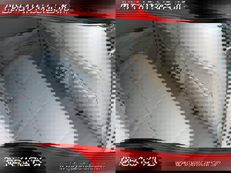 Used 2011 Toyota Avalon Limited image 27