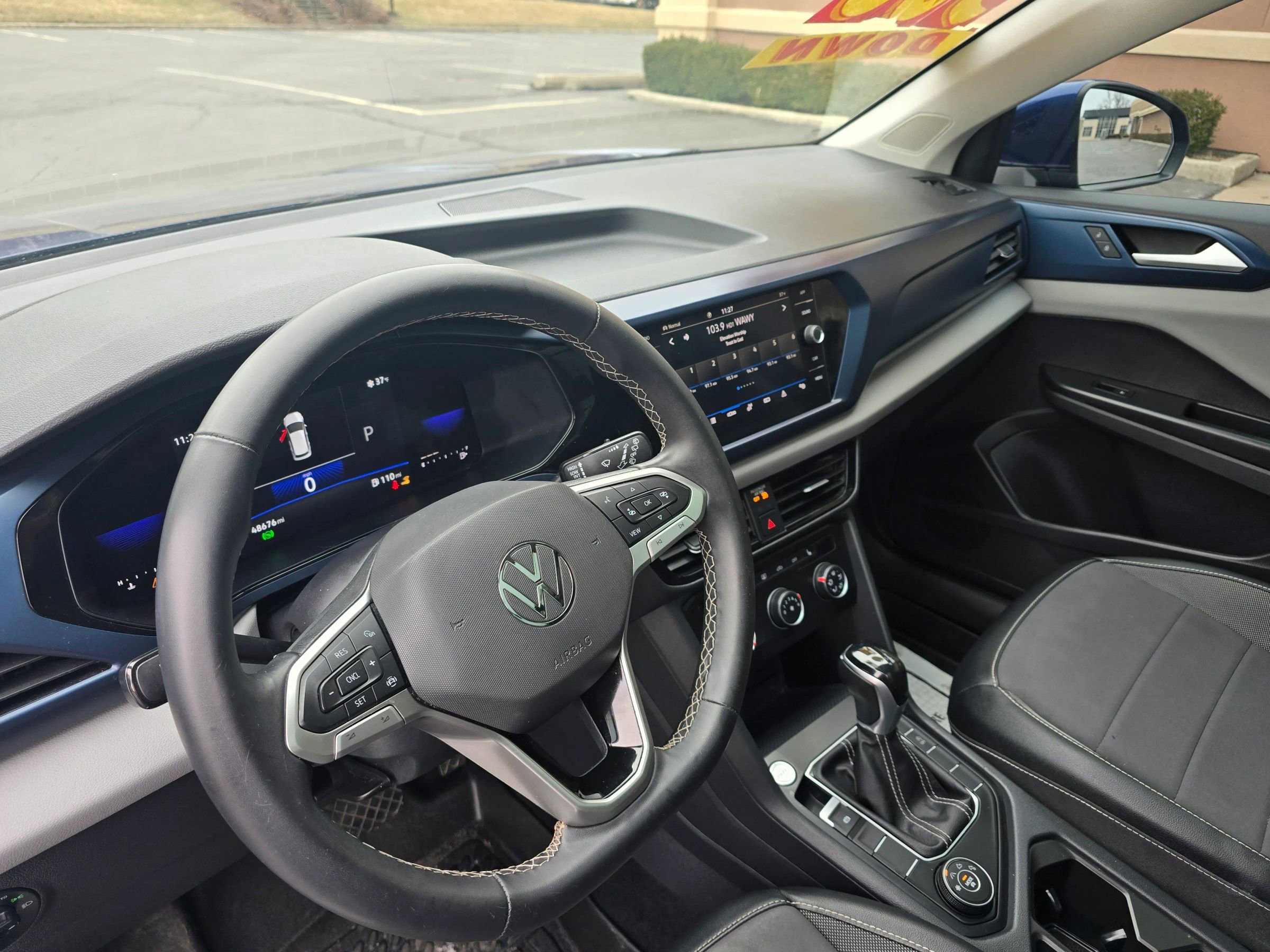 Used 2022 Volkswagen Taos SE image 28