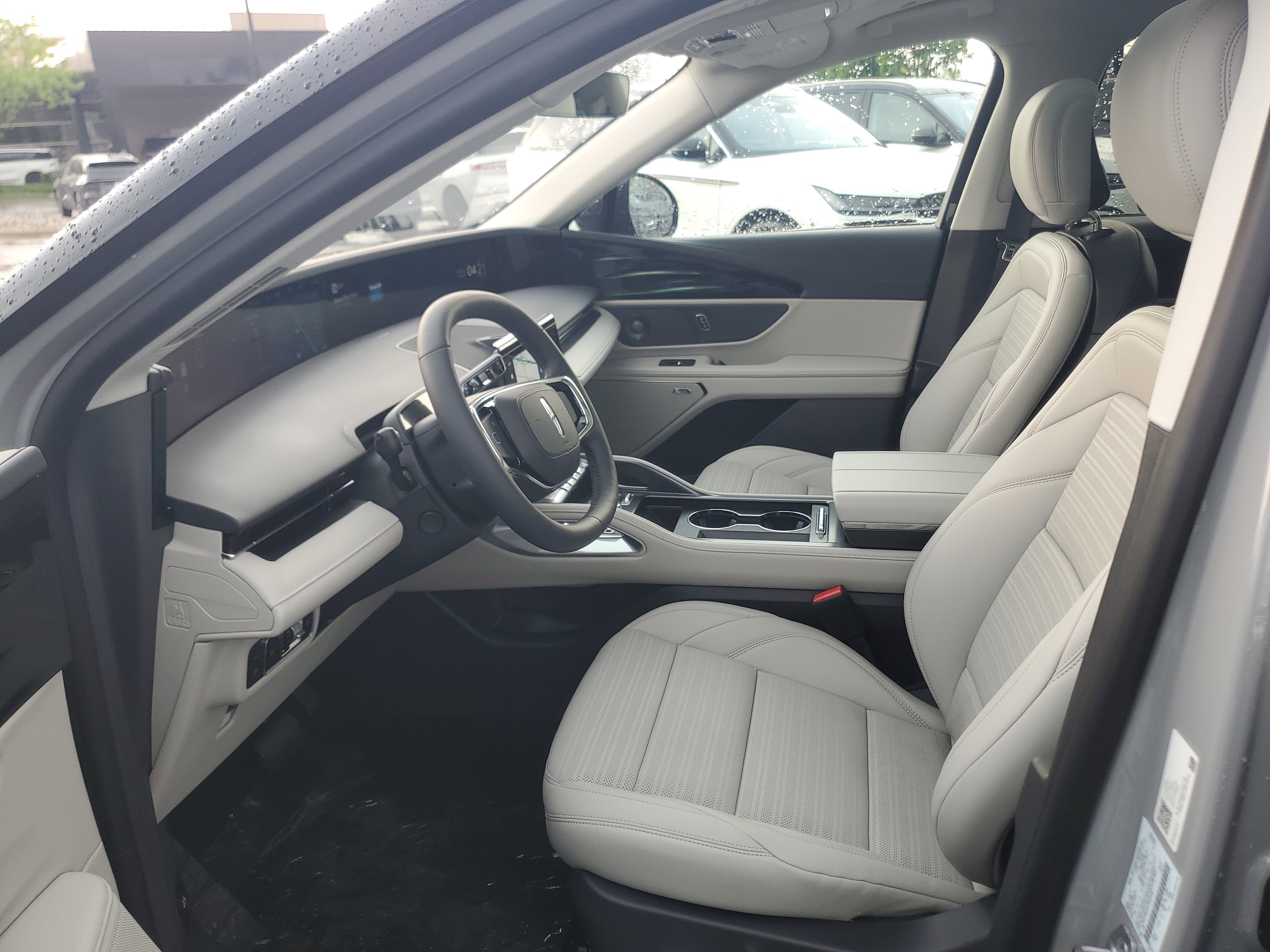 New 2026 Lincoln Nautilus Reserve w/ Jet Appearance Package AWD/4WD image 11