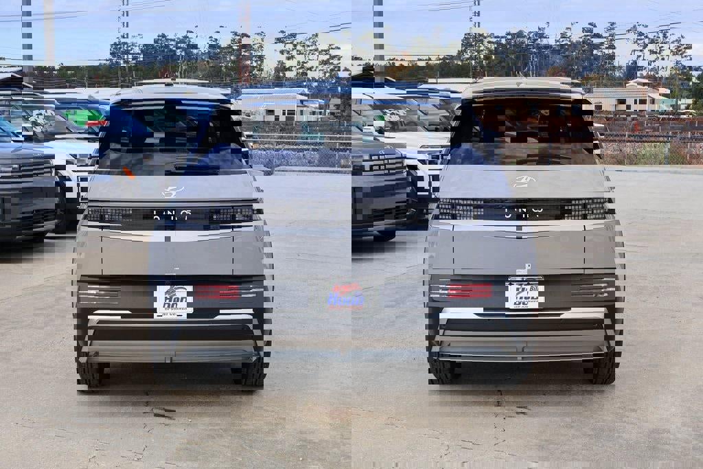 New 2025 Hyundai Venue Limited image 23