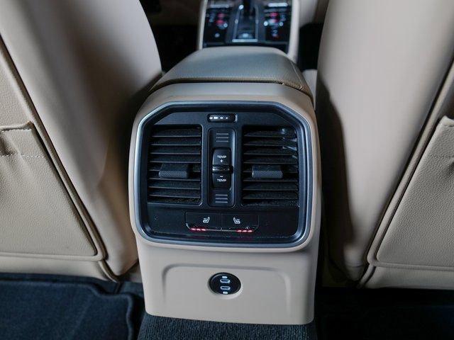 Certified 2023 Porsche Macan 2.0L I4 Turbocharged image 25