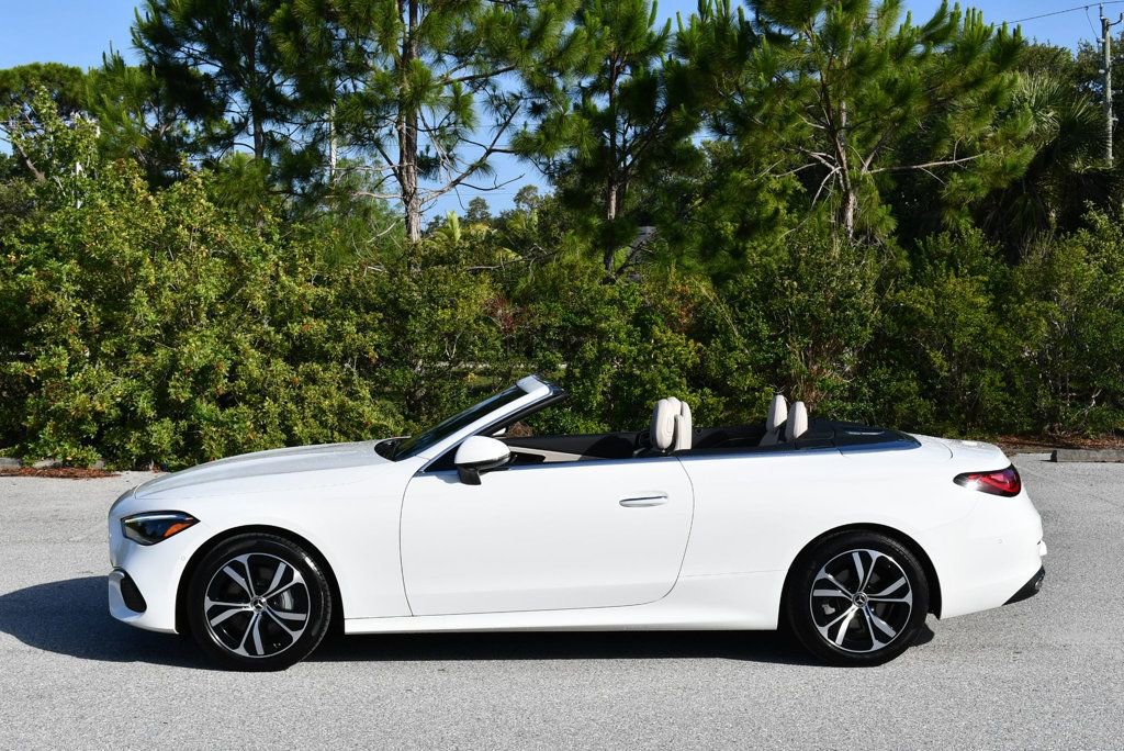 Used 2025 Mercedes-Benz CLE 300 4MATIC Cabriolet image 31