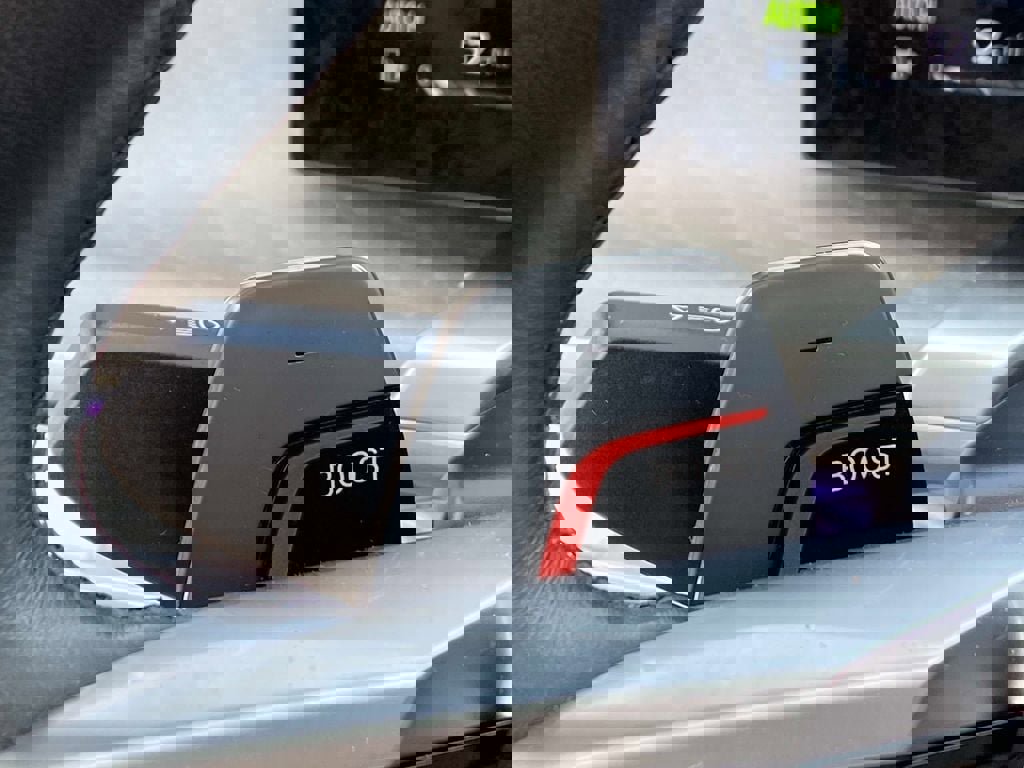 Used 2023 BMW 760i xDrive image 17