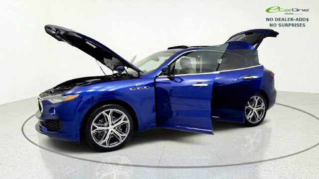 Used 2023 Maserati Levante GT AWD/4WD image 15