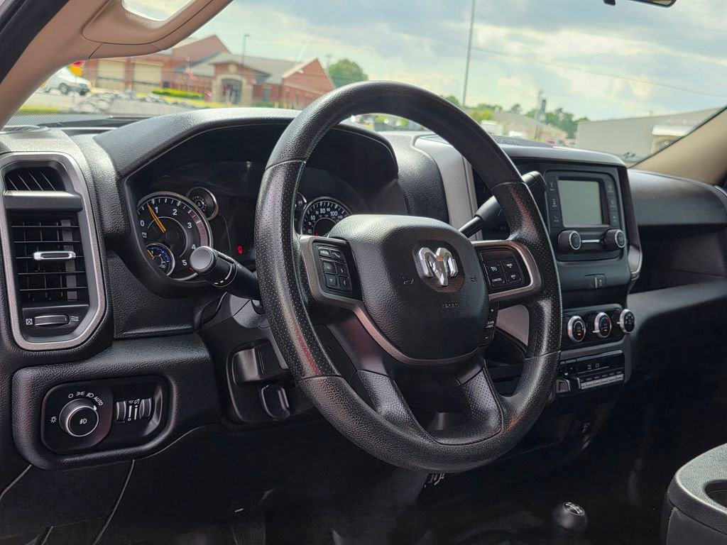 Used 2020 RAM 3500 Tradesman w/ Chrome Appearance Group AWD/4WD image 13