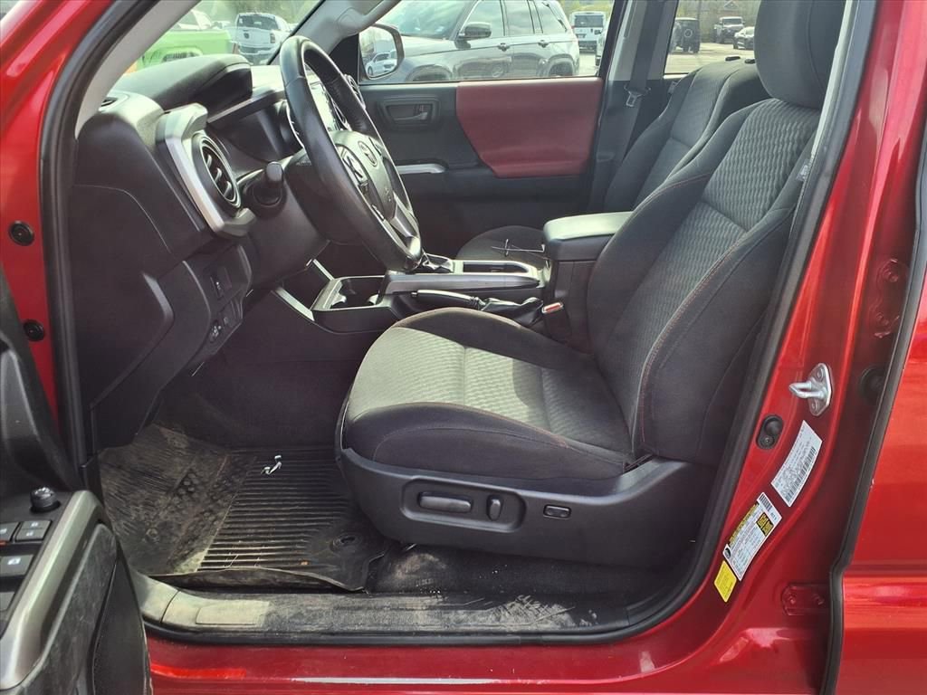 Used 2023 Toyota Tacoma SR5 image 24