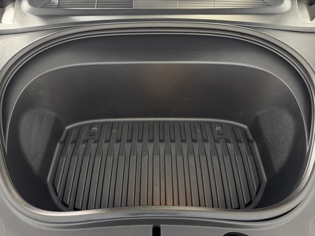 Used 2025 Tesla Model 3 Long Range RWD image 33