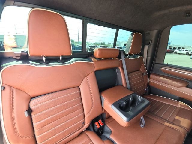 Used 2025 GMC Sierra 2500 Denali Ultimate AWD/4WD image 16