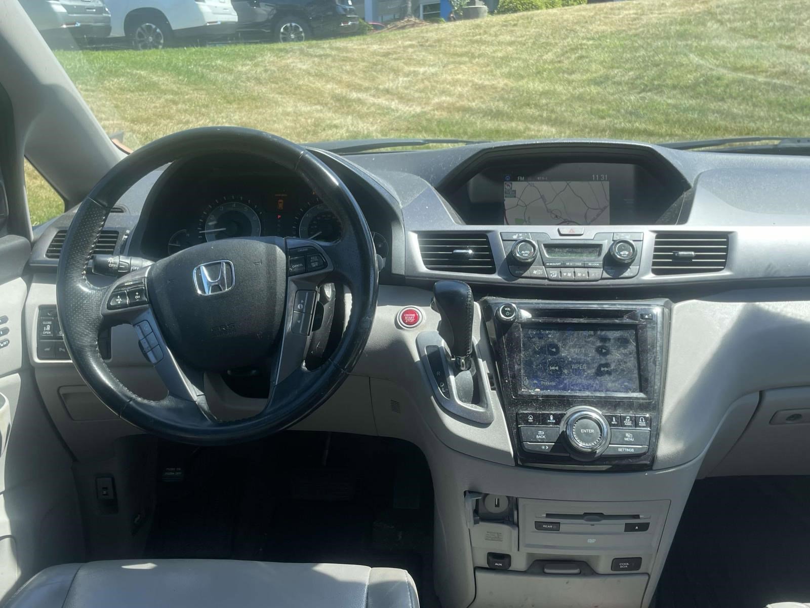Used 2014 Honda Odyssey Touring Elite image 13