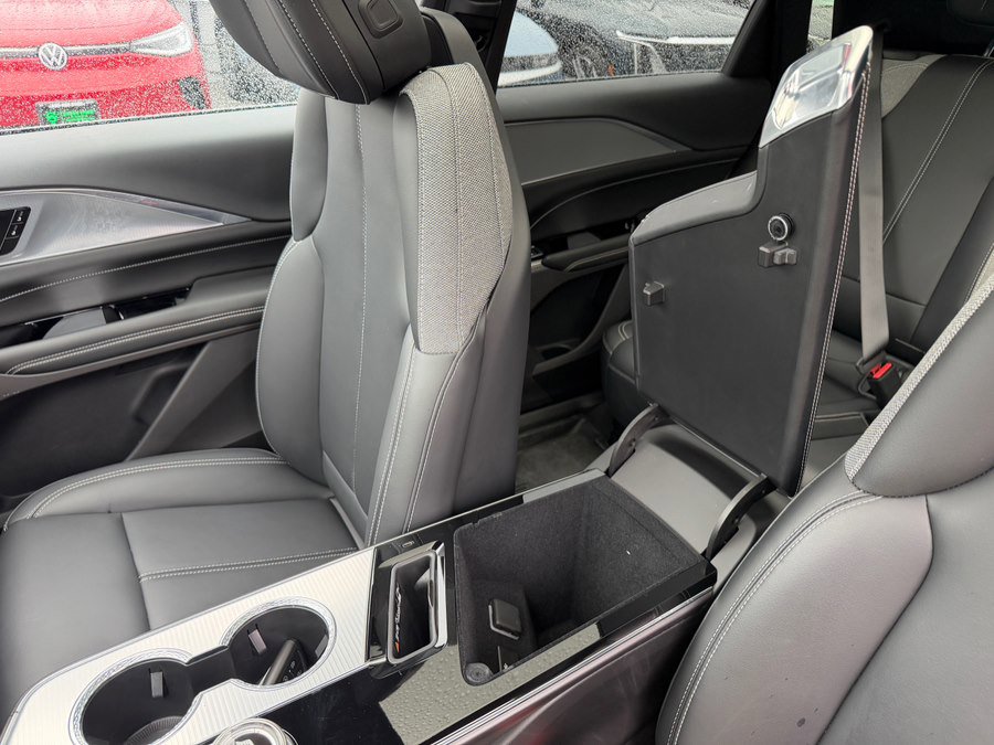 Used 2024 Cadillac Lyriq Tech w/ LPO, Floor Liner Package image 31