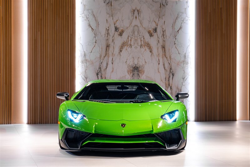 Used 2016 Lamborghini Aventador LP 750-4 Superveloce AWD/4WD image 3