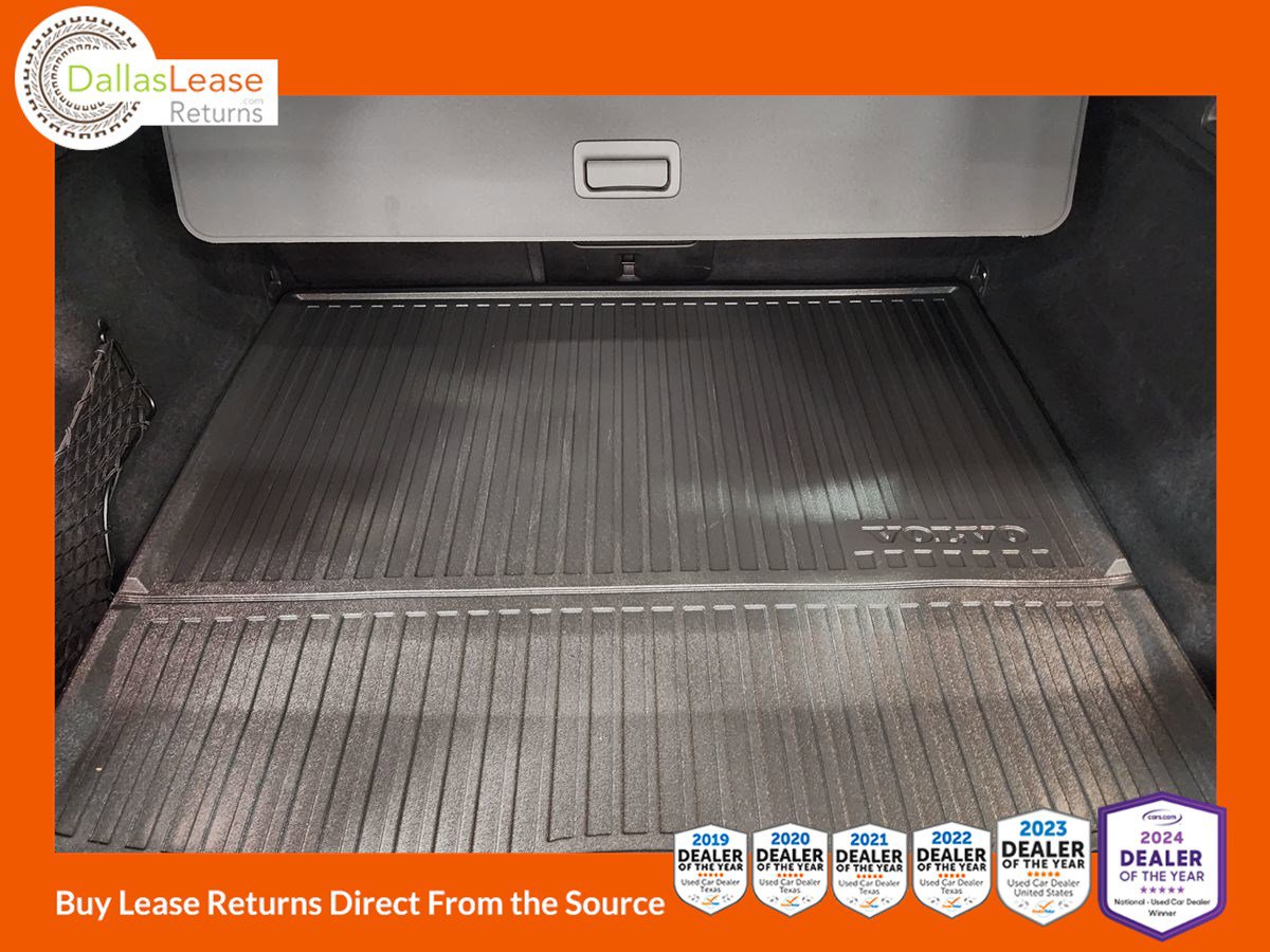 Used 2023 Volvo XC60 T8 Plus w/ Protection Package Premier image 53