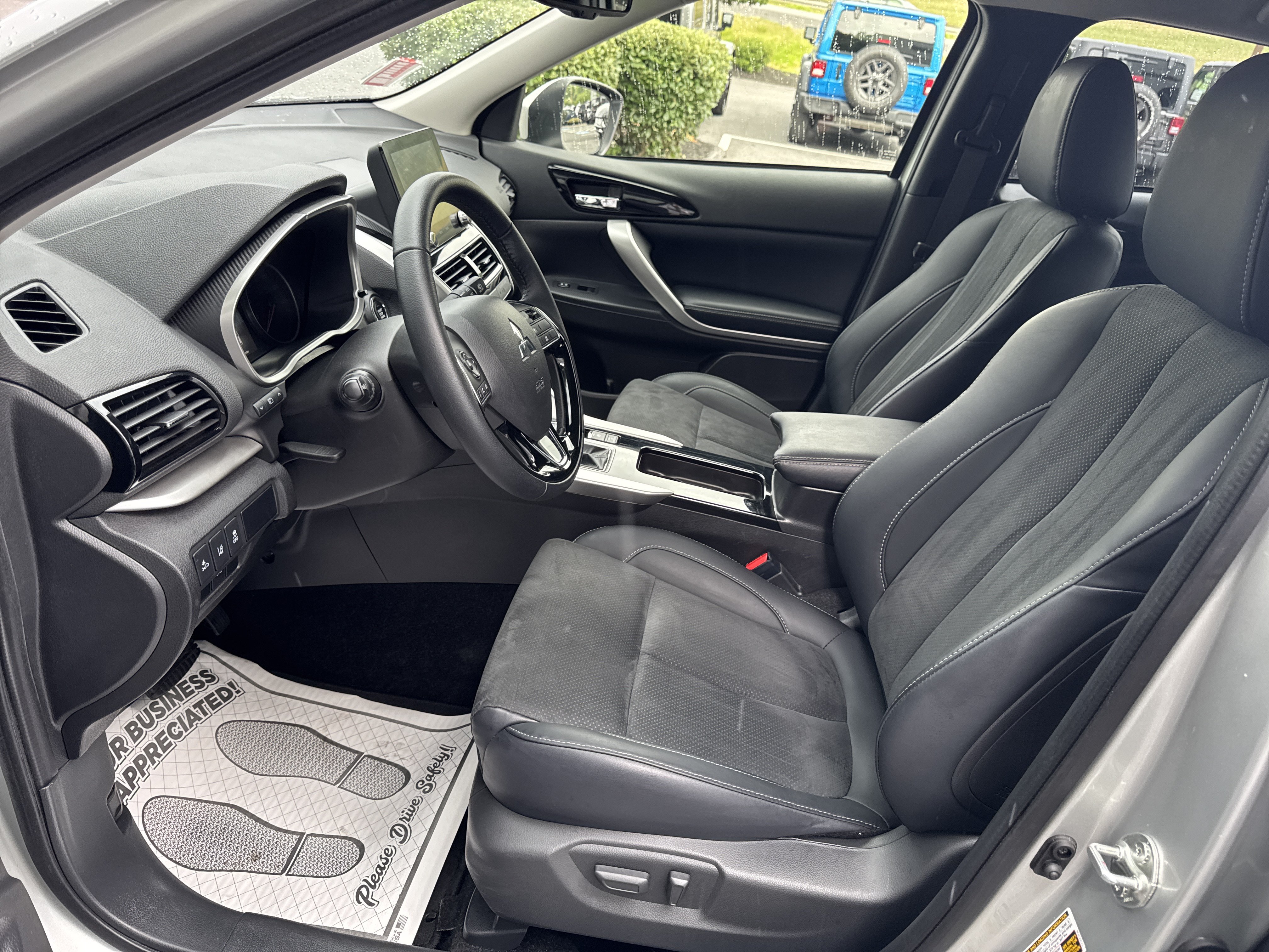 Used 2026 Mitsubishi Eclipse Cross AWD image 12