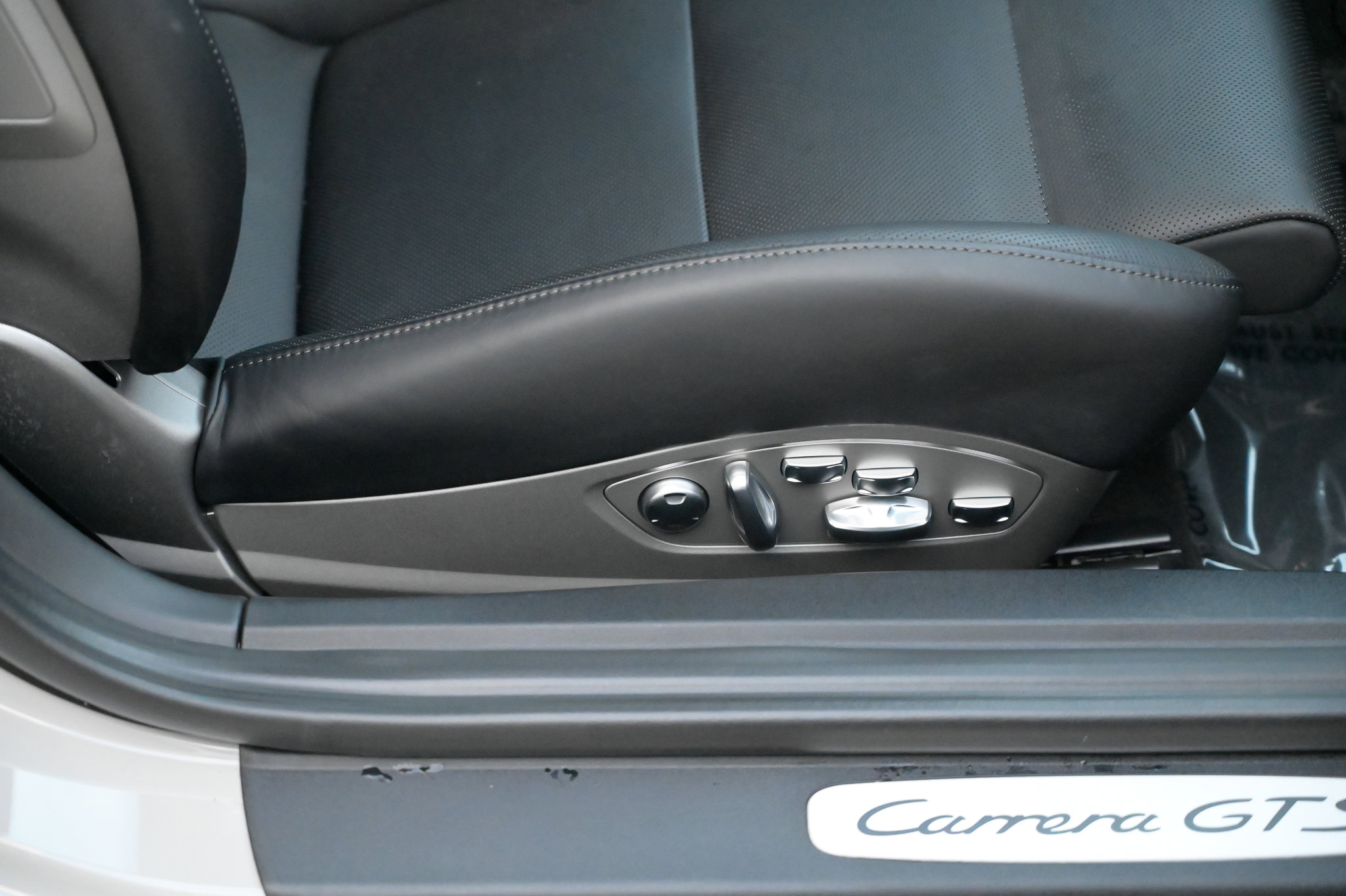 Used 2019 Porsche 911 Carrera GTS image 39