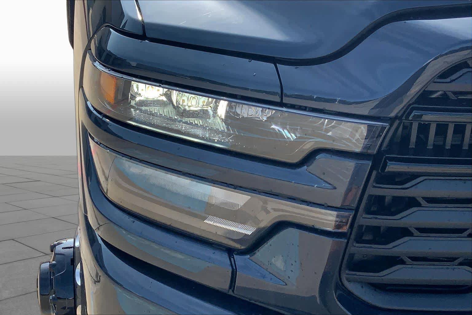 New 2026 RAM 3500 Lone Star AWD/4WD image 13