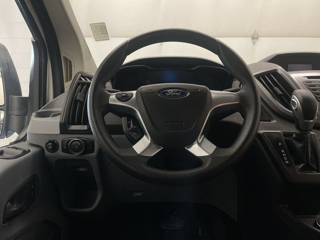 Used 2019 Ford Transit 350 XLT RWD image 5