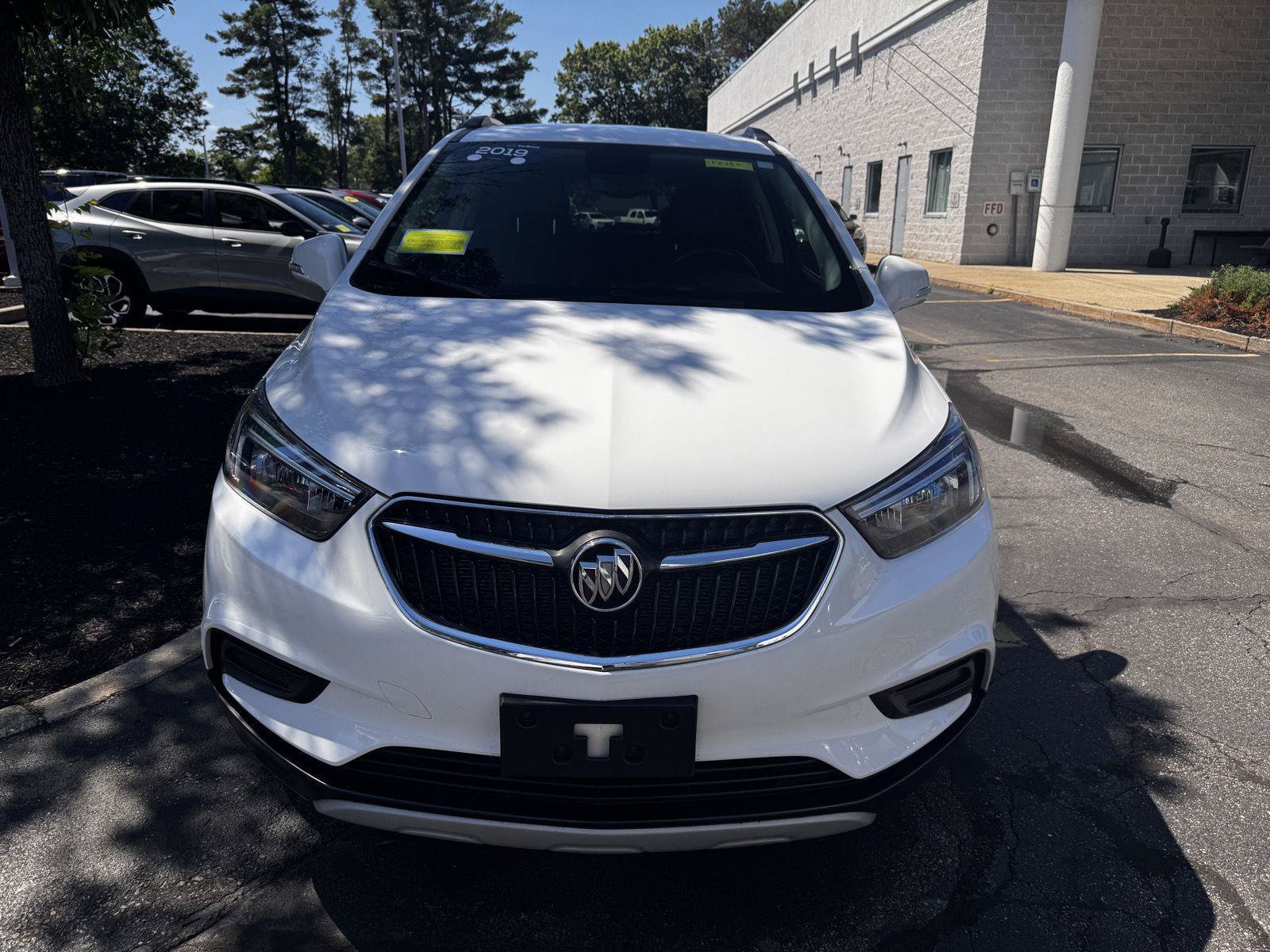 Certified 2019 Buick Encore Preferred AWD/4WD image 2