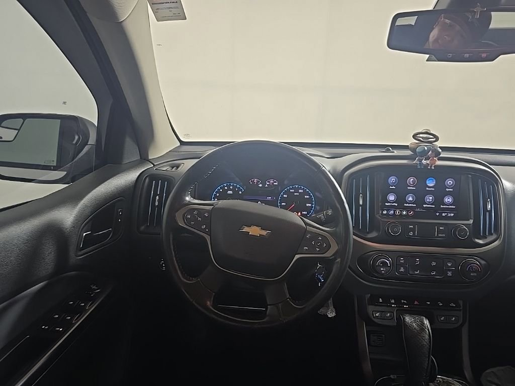Used 2022 Chevrolet Colorado Z71 w/ Safety Package image 6
